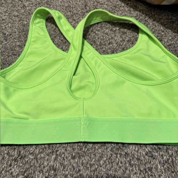 Under Armour Lime green Cross-back Sports Bra - Picture 2 of 5
